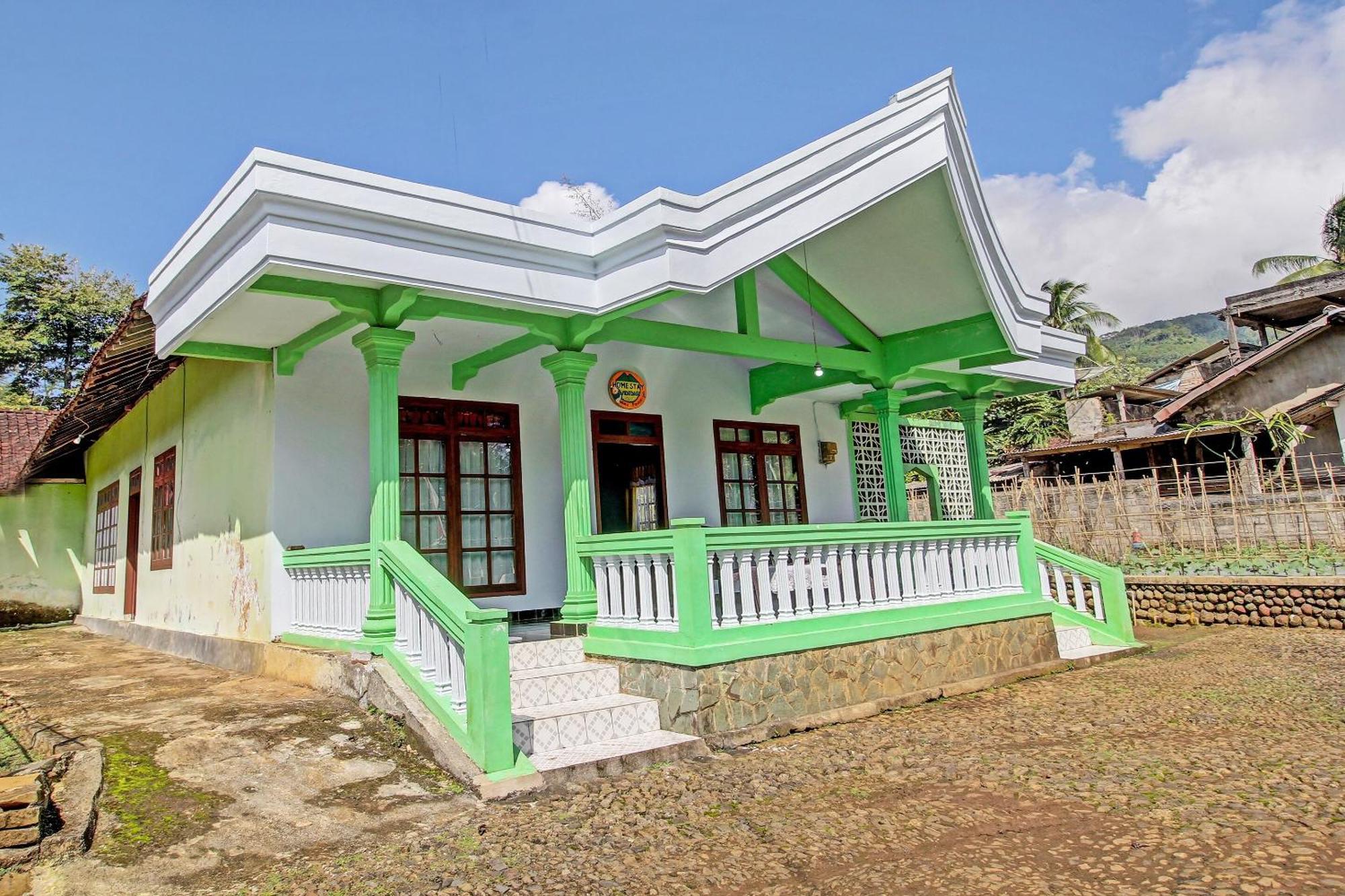Spot On 91214 Desa Wisata Pandean Hotel Trenggalek Eksteriør billede