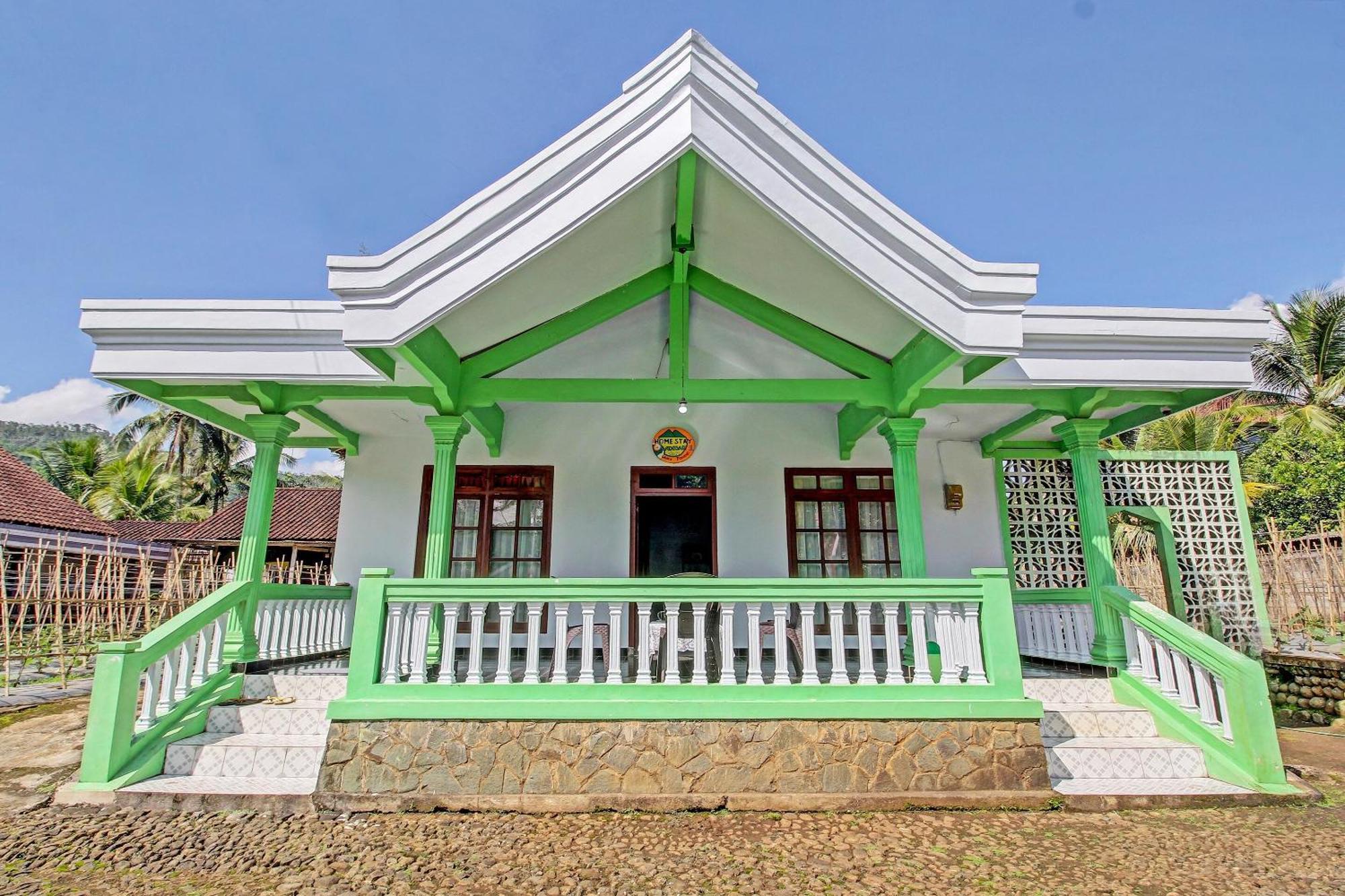 Spot On 91214 Desa Wisata Pandean Hotel Trenggalek Eksteriør billede